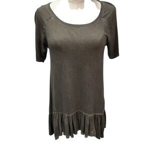 Dantelle Oil Dye Ruffle Hem Tunic Top Grey Womens small Drop Waist‎ Boho Grunge